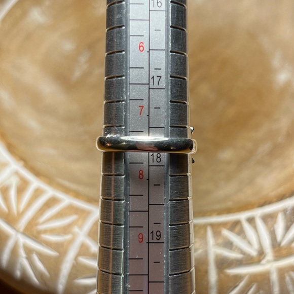 Natural Ethiopian Opal 925 Sterling Silver Ring - Picture 15 of 15